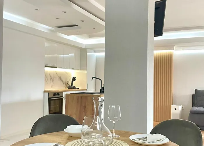 Sea Breeze Апартаменты Варна